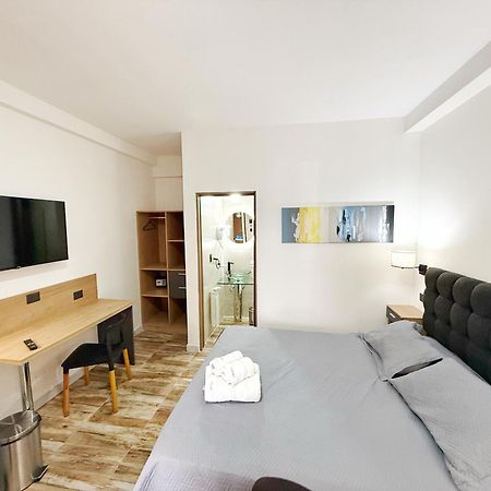 Las Victorias Suites Bariloche ภายนอก รูปภาพ